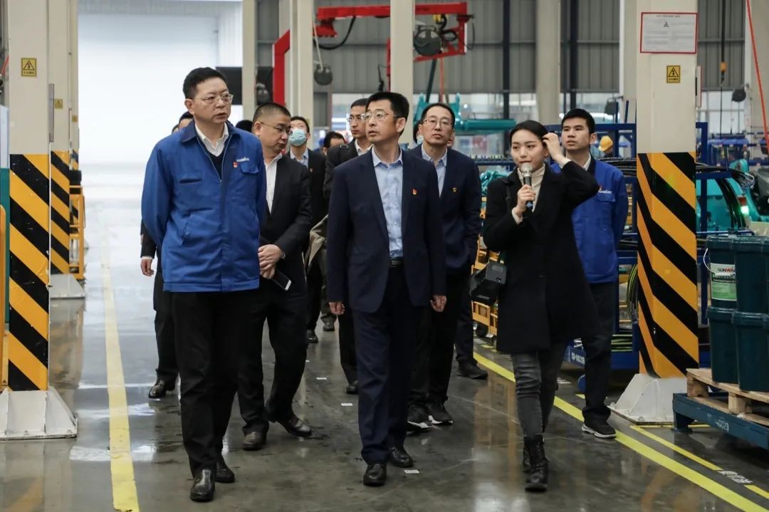 以党建促营业，以营业强党建——青岛西海岸公用事业集团考察尊龙凯时官网网址智能