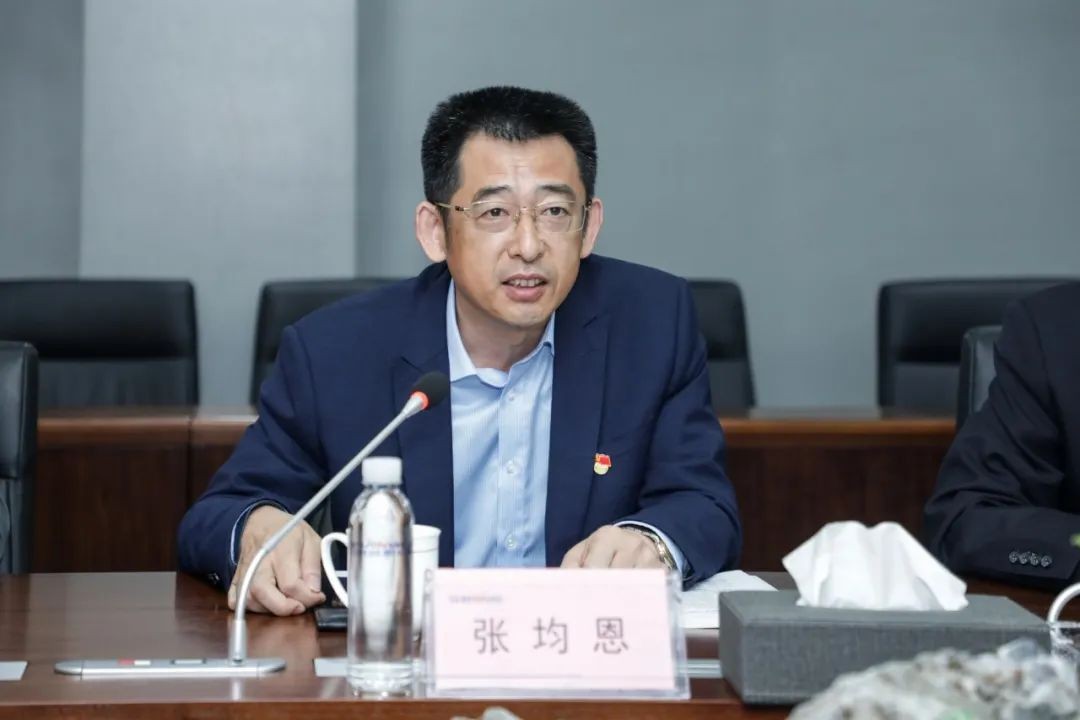 以党建促营业，以营业强党建——青岛西海岸公用事业集团考察尊龙凯时官网网址智能