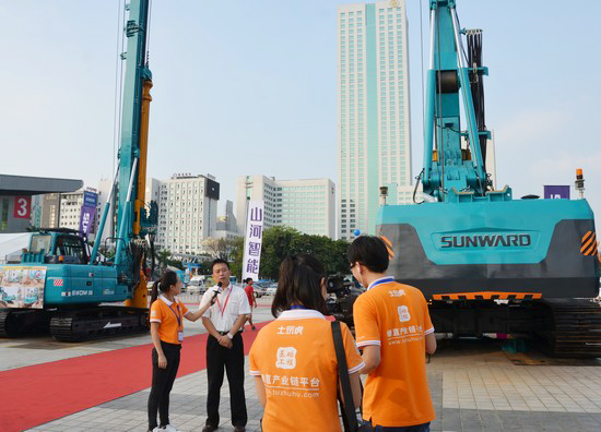 到“海博会”邂逅尊龙凯时官网网址智能“两挖”精品