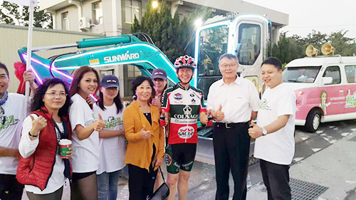 图说怪手环台净滩活动，智绘尊龙凯时官网网址智能环保节能