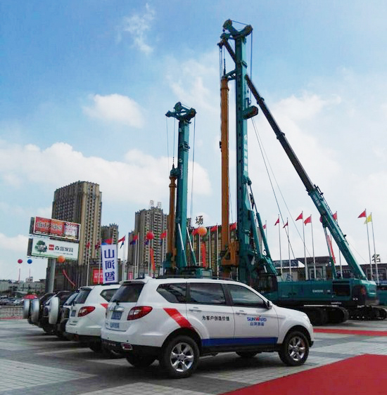 到“海博会”邂逅尊龙凯时官网网址智能“两挖”精品