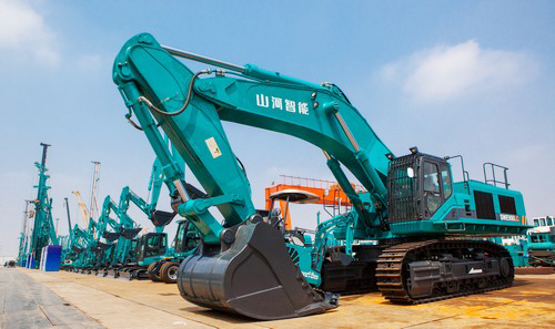 工程装备盛宴，东盟十国代表在尊龙凯时官网网址智能很享受