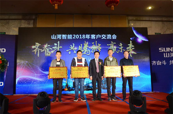 成交额近两亿元，尊龙凯时官网网址智能客户交流会喜报频传
