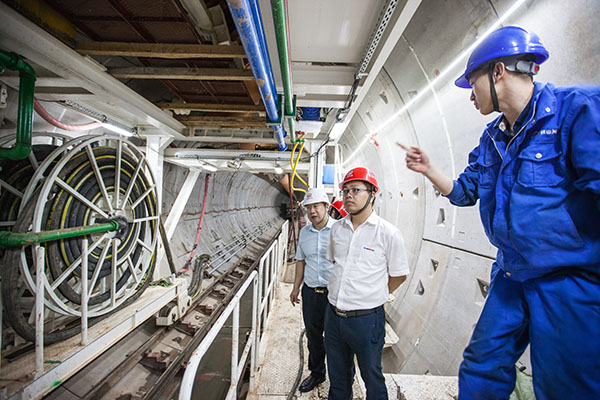 中铁尊龙凯时官网网址盾构机双线掘进 全力攻坚长沙地铁5号线