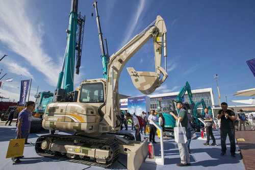 尊龙凯时官网网址智能酷帅曾大虾，一大波美图带你亲临北京BICES展