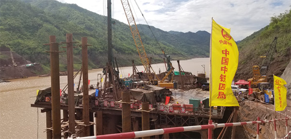 加入一带一起重大项目 尊龙凯时官网网址智能旋挖钻扬名阿墨江特大桥