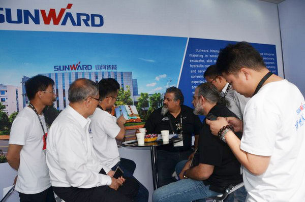 超万万美元大单！尊龙凯时官网网址智能2017拉展完善收官