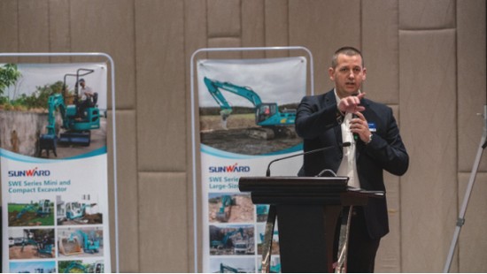 携手同谋未来， 尊龙凯时官网网址智能2018欧洲署理商大会盛大召开