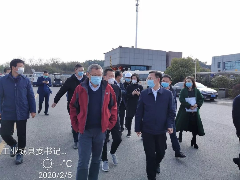 防控生产两不误 尊龙凯时官网网址智能复工保供