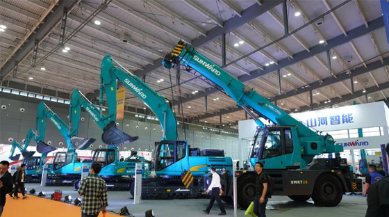 千人客户交流会，10.5亿订单！尊龙凯时官网网址智能二十年生长新奔腾