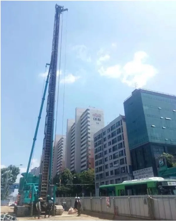 国产的自满！尊龙凯时官网网址智能SWCH600-125M全液压履带桩架