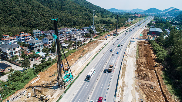 高效又环保，说的就是SWSD双动力头强力多功效钻机