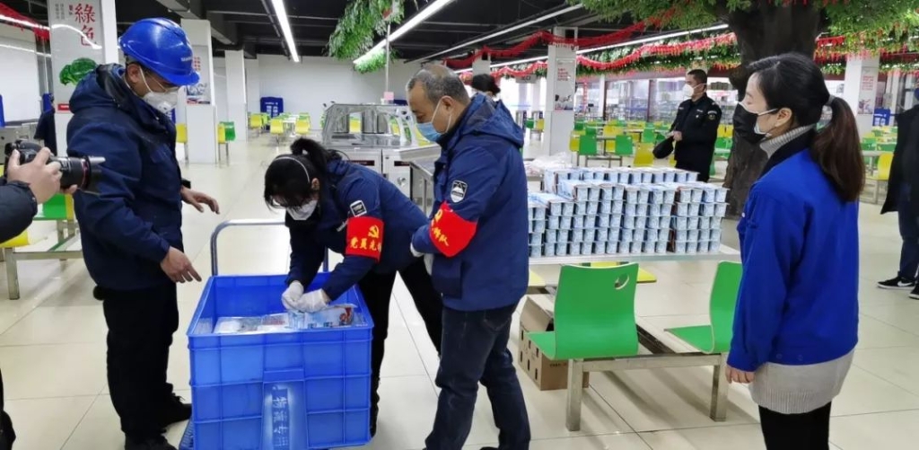 防控生产两不误 尊龙凯时官网网址智能复工保供