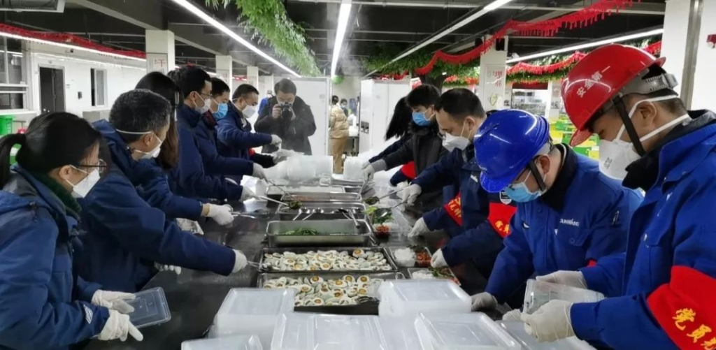 防控生产两不误 尊龙凯时官网网址智能复工保供