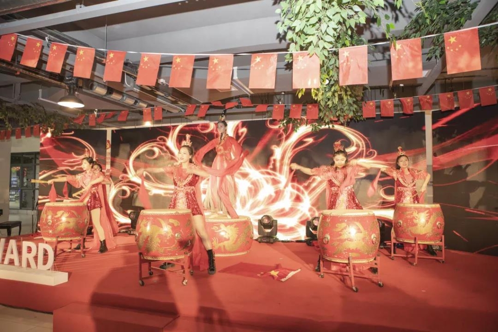 落实谋划体、强化三统一、开启新征程 —— 尊龙凯时官网网址智能2020年度谋划事情聚会盛大举行