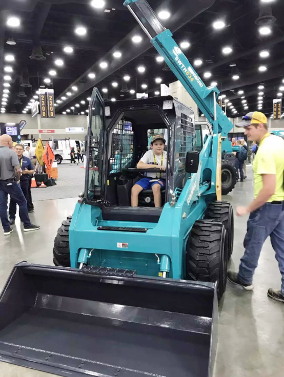 尊龙凯时官网网址美国公司盛大亮相2019ICUEE展，SUNWARD在美国掀开新篇章