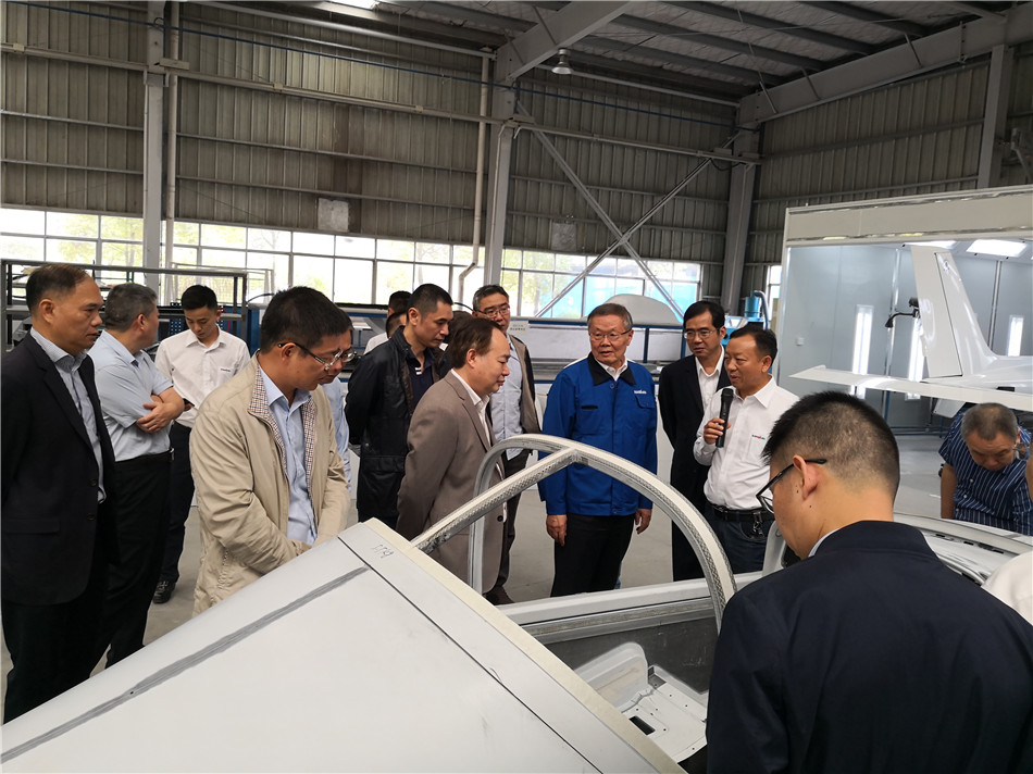 广州市国资委副主任张道泉率队考察尊龙凯时官网网址智能