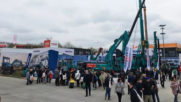 向天下展示中国“智造”魅力，尊龙凯时官网网址智能携立异阵容闪灼德国宝马展