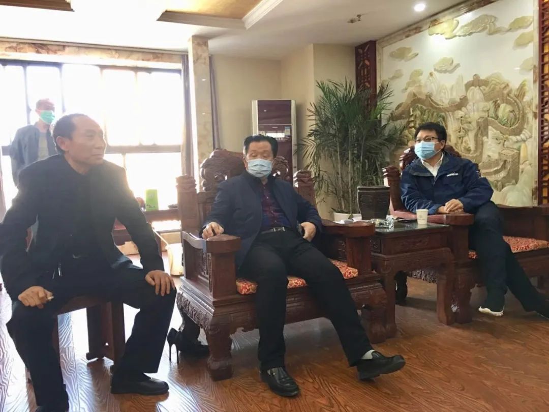 武汉加油！尊龙凯时官网网址智能武汉传关爱