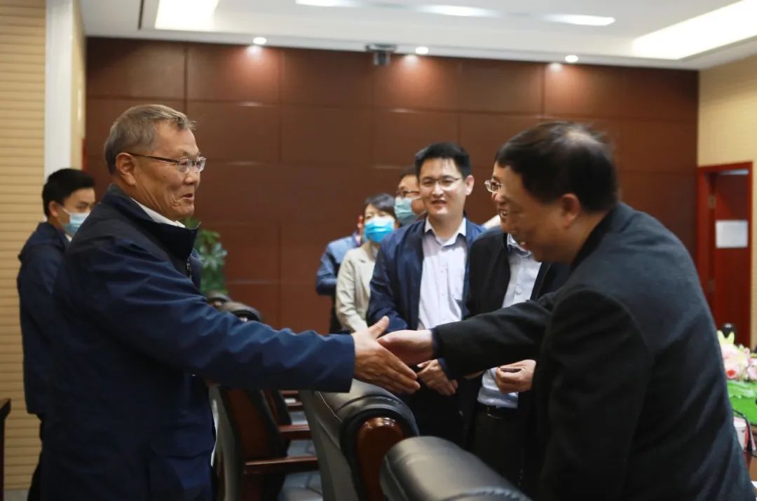 宁夏工信厅副厅长张伟一行调研尊龙凯时官网网址智能