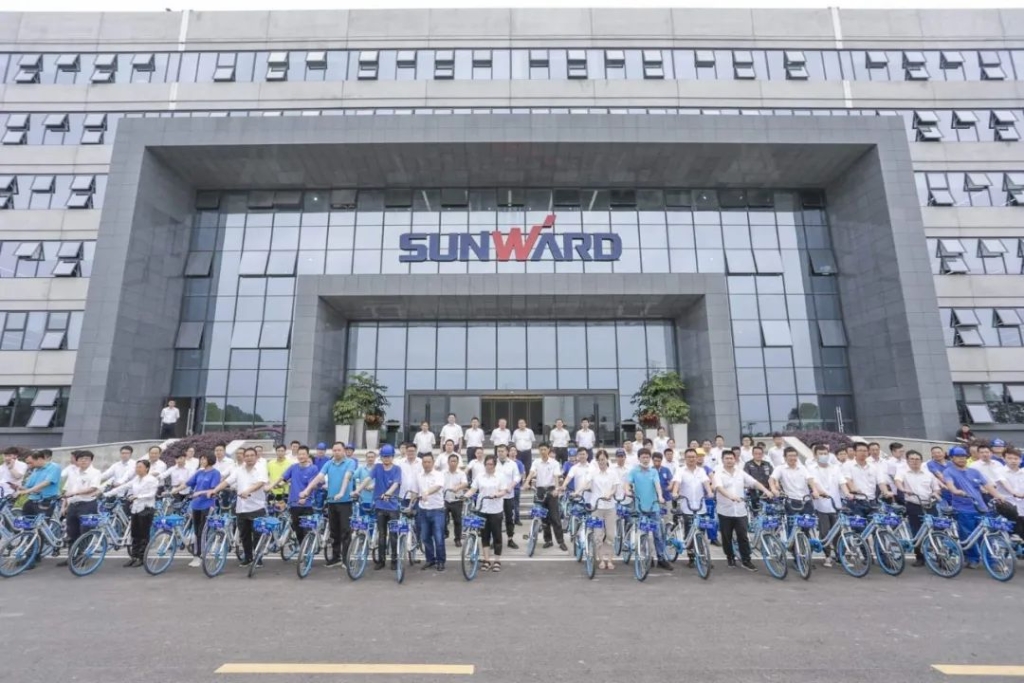 尊龙凯时官网网址工业城开通共享单车 员工通勤绿色便捷