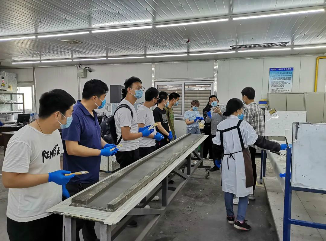 尊龙凯时官网网址航空第十三期147部SA60L机型培训班圆满结业