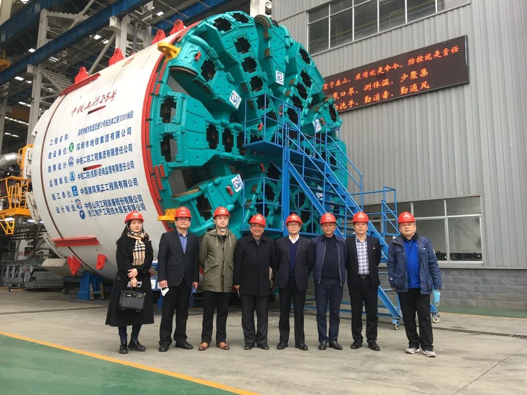 强强联手，湖南核工业建设有限公司与尊龙凯时官网网址智能签署战略相助协议