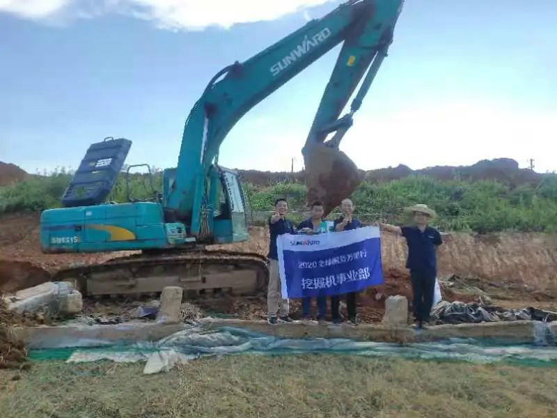 感恩相伴 关爱相随——湖北金刚尊龙凯时官网网址效劳万里行