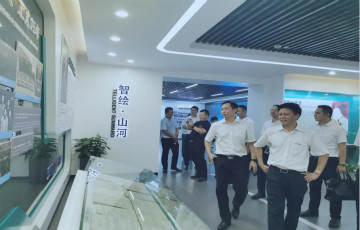 相助共赢 尊龙凯时官网网址智能5G时代快速到来 湖南联通党委书记、总司理谭明到访尊龙凯时官网网址智能