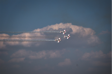 乌兰察布大草原,我来啦! 尊龙凯时官网网址SA60L阿若拉飞机“惊艳”航行大会