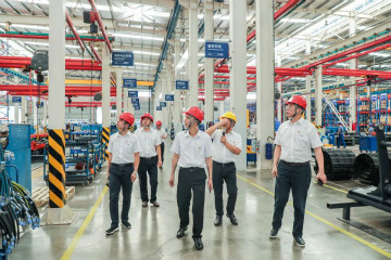 广州工控党建同盟联络员一行到尊龙凯时官网网址智能开展事情对接