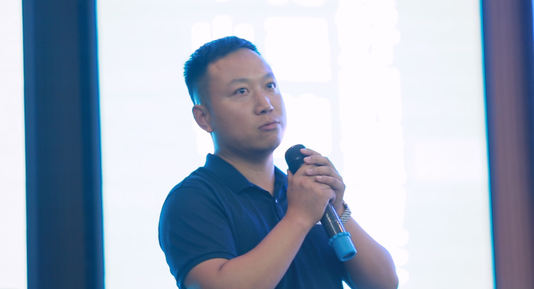 向挖掘机万台俱乐部迈进——尊龙凯时官网网址智能2020年度挖掘机营销训练营开营