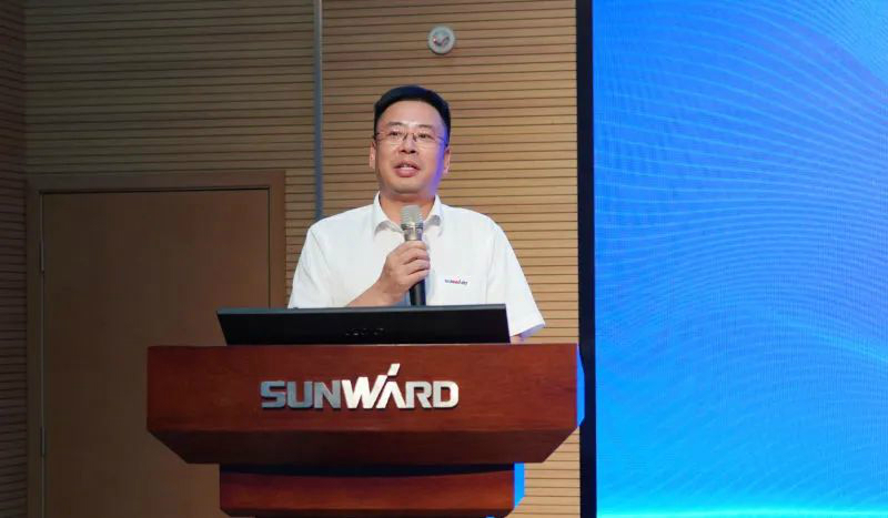 尊龙凯时官网网址智能携手鼎捷软件，以数字实力共谱营运新篇章