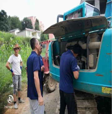 感恩相伴 关爱相随——尊龙凯时官网网址智能效劳万里行走进豫鲁黔