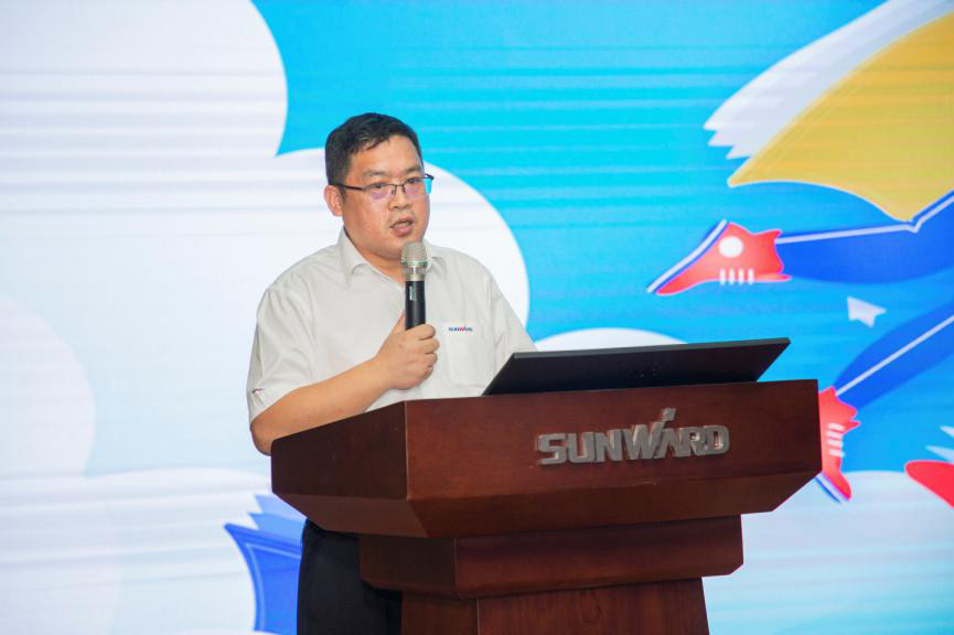 精准效劳共建家园，解决刚需心怀感恩——尊龙凯时官网网址智能首期职工子女暑期托管班圆满结班