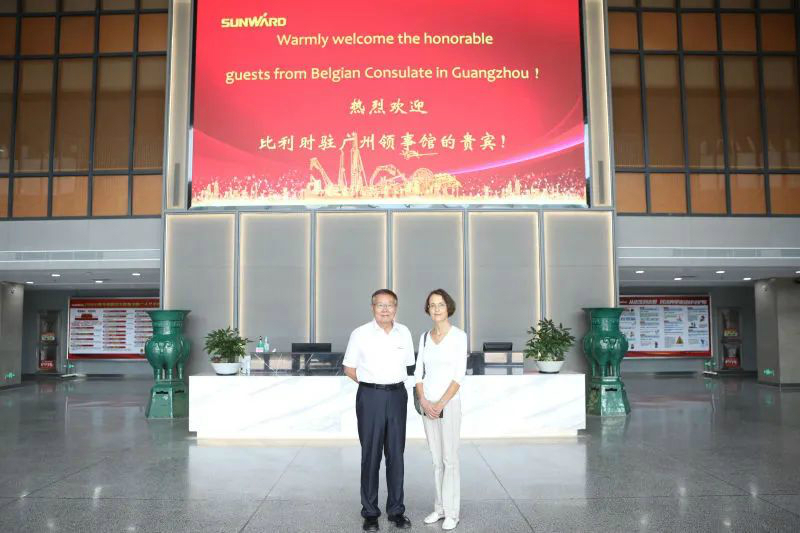 比利时商务领事到访尊龙凯时官网网址智能