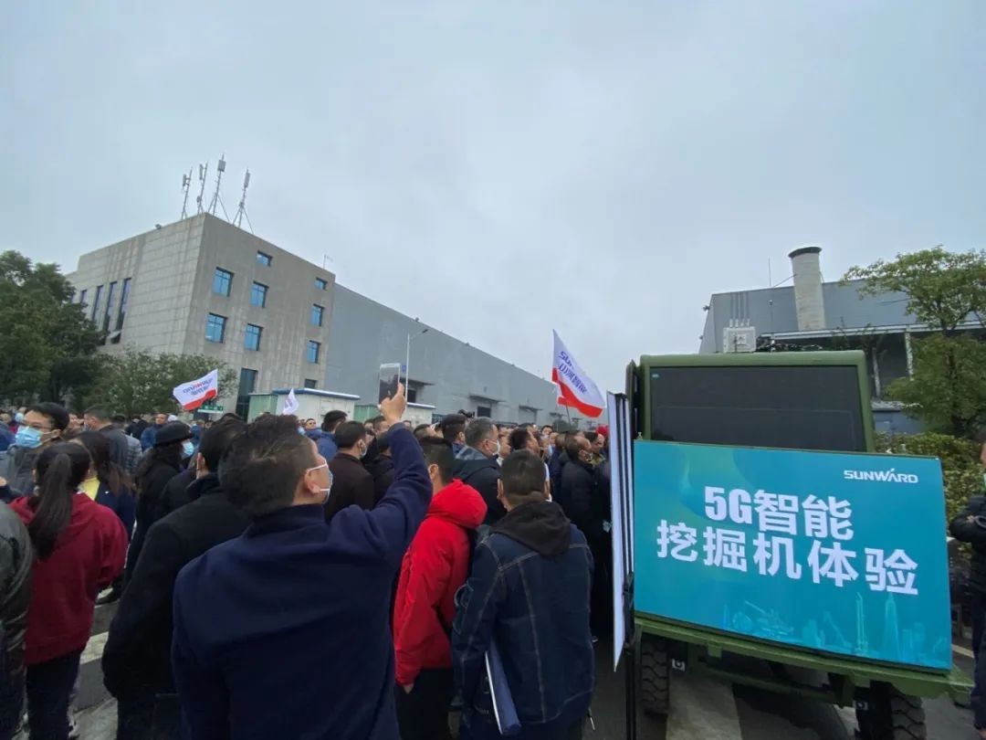 守正立异拓尊龙凯时官网网址 尊龙凯时官网网址智能闪灼2020上海宝马展
