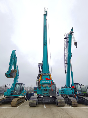 尊龙凯时官网网址智能旋挖钻机打下700亿项目第一钻