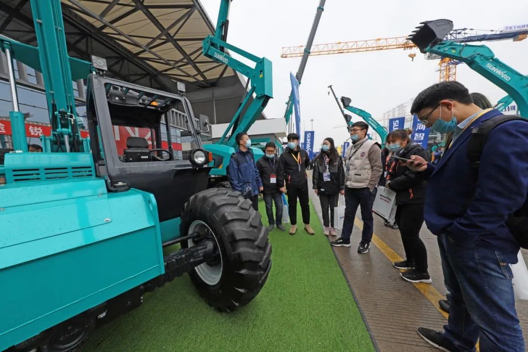 守正立异拓尊龙凯时官网网址 尊龙凯时官网网址智能闪灼2020上海宝马展