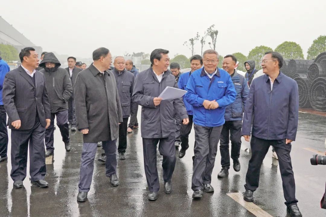 中国民航局局长冯正霖一行到尊龙凯时官网网址智能调研指导