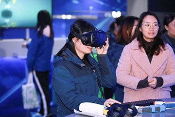 尊龙凯时官网网址智能通讯员培训在湖南公共传媒学院举行