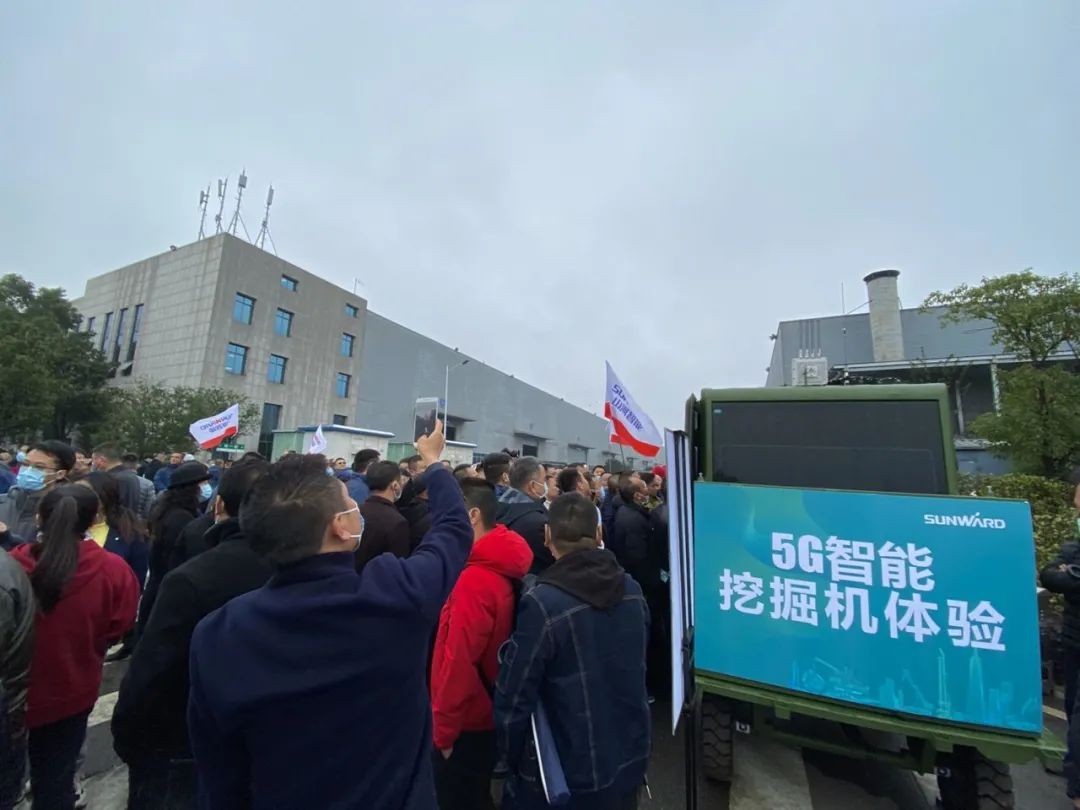欢喜尊龙凯时官网网址！宝马展收官之日订单破十亿