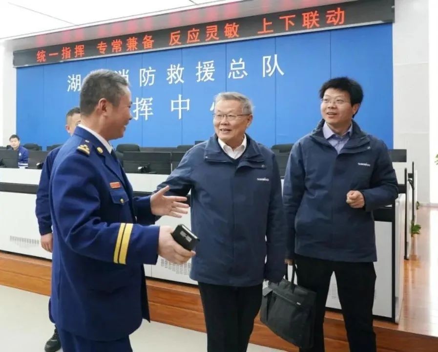 尊龙凯时官网网址智能与湖南消防总队签署战略相助同伴关系协议