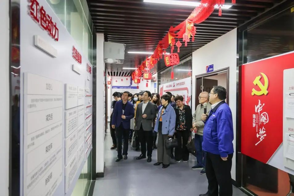 民主党派湖南省委机关青工委团队一行考察尊龙凯时官网网址智能