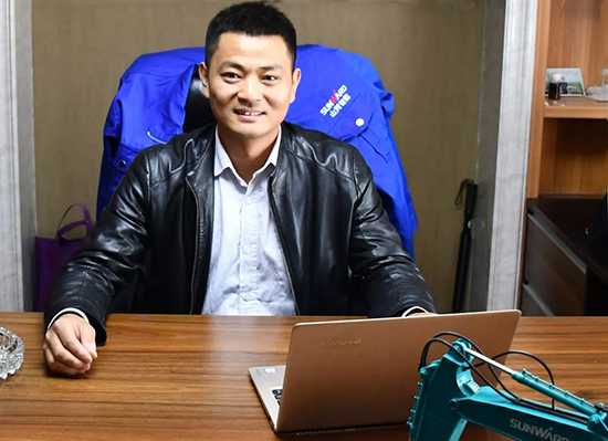 人生浮沉如梦，携手尊龙凯时官网网址勇攀事业巅峰