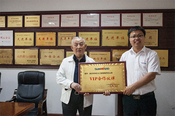 创富故事：相助十一年，赞叹尊龙凯时官网网址产品耐久耐用