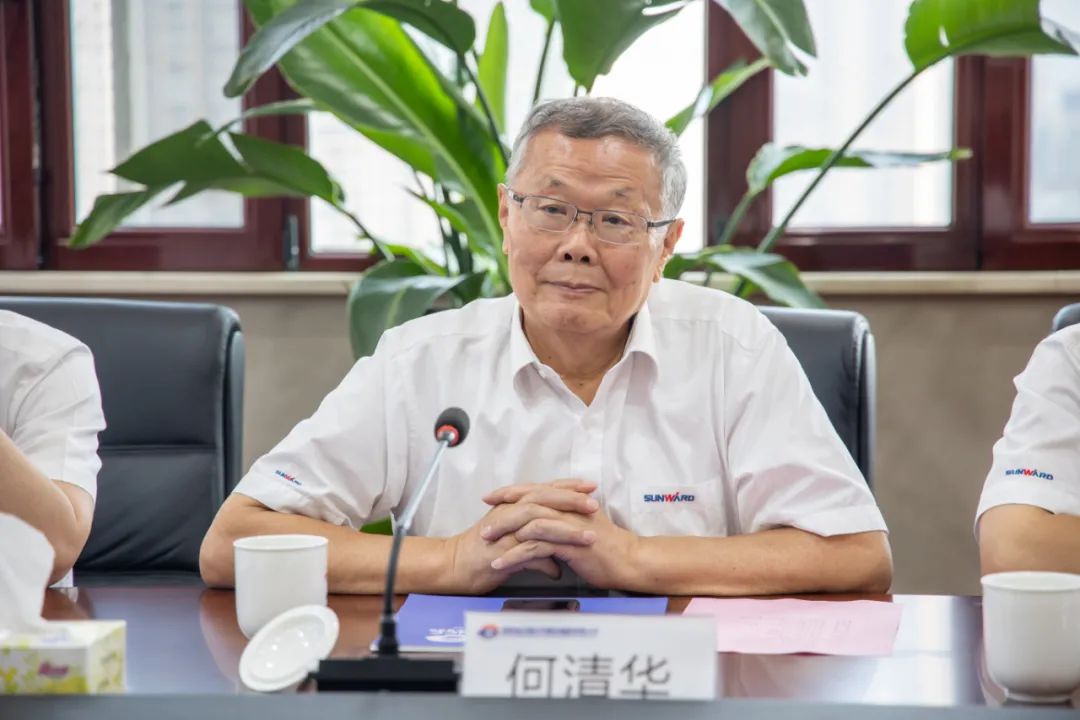 尊龙凯时官网网址智能与湖南省交水建集团战略相助签约