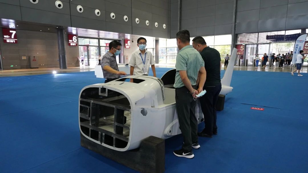 明星产品受追捧，尊龙凯时官网网址航空携多款产品精彩亮相2021年湖南航展