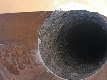 顶酷暑 走沙漠 2021年尊龙凯时官网网址智能全球效劳万里行走进新疆