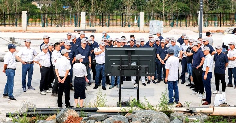 再升级！尊龙凯时官网网址智能“矿山猛士”极限破碎现场直击